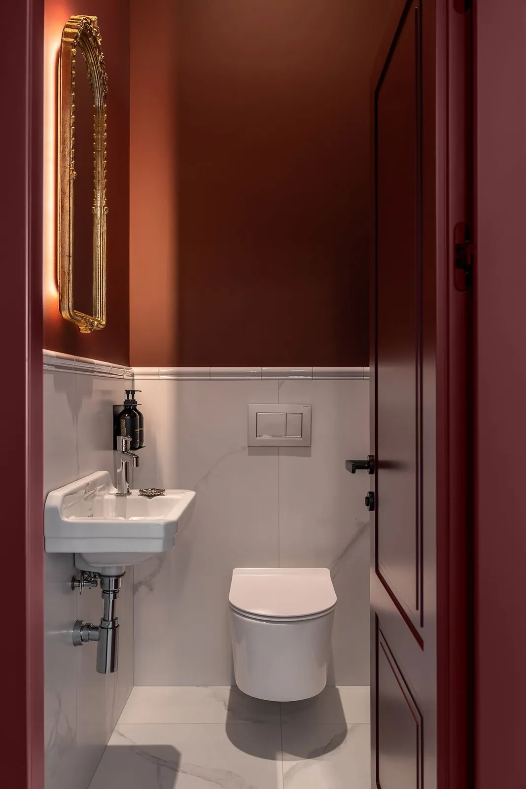 Ev Konforunda Ofis: Kiev'deki Mislad, Üretkenliği Sanatla Buluşturuyor