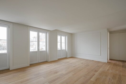 MiMool Sanat Binası: Endüstriyel Mirastan Sanatın Kalbine Yolculuk