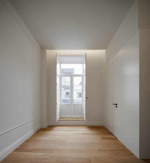 MiMool Sanat Binası: Endüstriyel Mirastan Sanatın Kalbine Yolculuk