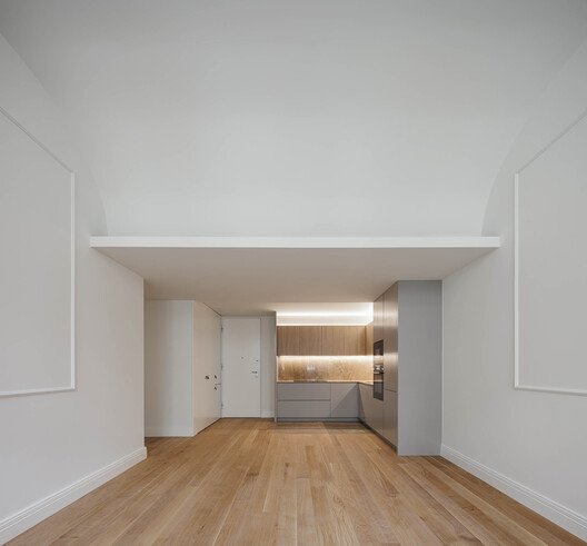 MiMool Sanat Binası: Endüstriyel Mirastan Sanatın Kalbine Yolculuk