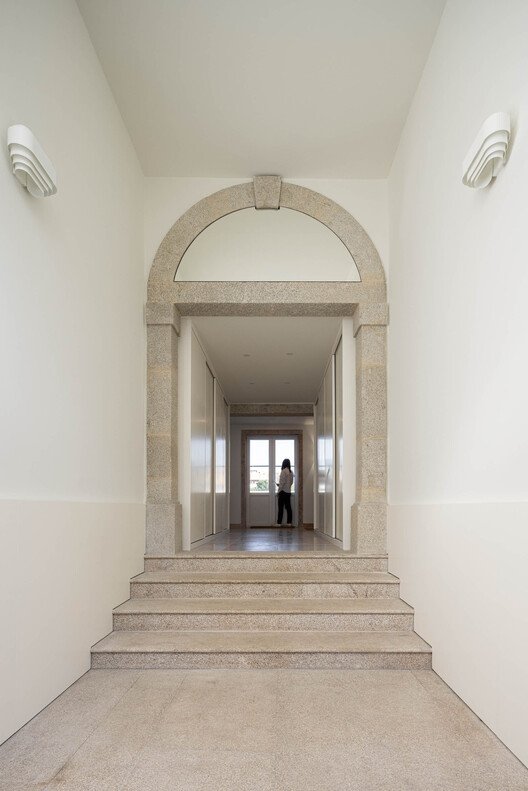 MiMool Sanat Binası: Endüstriyel Mirastan Sanatın Kalbine Yolculuk