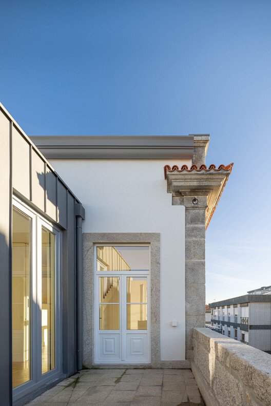 MiMool Sanat Binası: Endüstriyel Mirastan Sanatın Kalbine Yolculuk