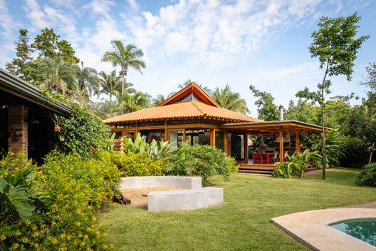 Barão Geraldo Evi: Doğayla Bütünleşen Modern Genişleme