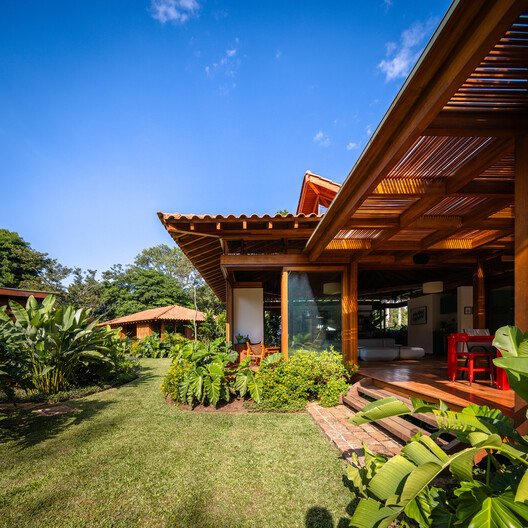 Barão Geraldo Evi: Doğayla Bütünleşen Modern Genişleme