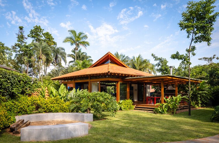 Barão Geraldo Evi: Doğayla Bütünleşen Modern Genişleme