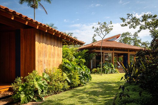 Barão Geraldo Evi: Doğayla Bütünleşen Modern Genişleme