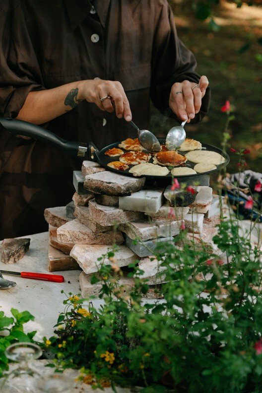 Canlı Çok Türlü Mutfak: Sürdürülebilir Yaşamın Yeni Merkezi