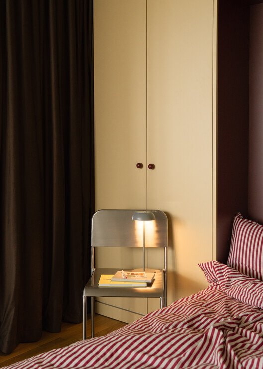 Duygu ve Kültürün Dansı: Bükreş'te Bir Ev Hikayesi