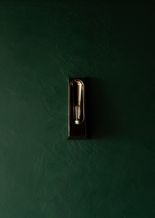 Duygu ve Kültürün Dansı: Bükreş'te Bir Ev Hikayesi