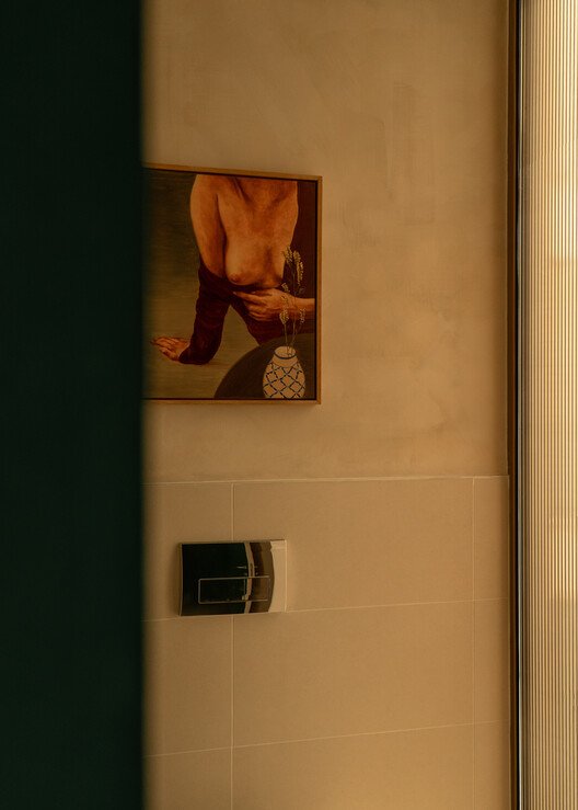 Duygu ve Kültürün Dansı: Bükreş'te Bir Ev Hikayesi