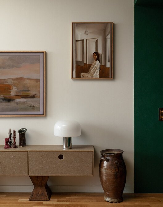 Duygu ve Kültürün Dansı: Bükreş'te Bir Ev Hikayesi