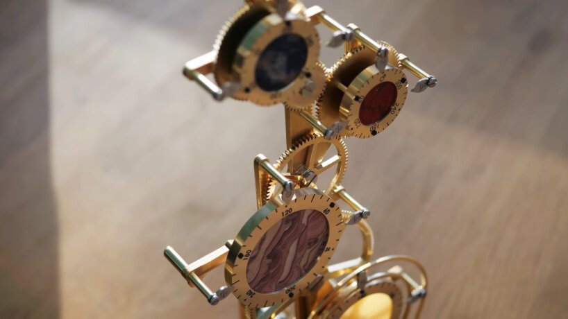 Gezegenler Arası Mekanik Saat: Uzayda Zamanı Keşfedin