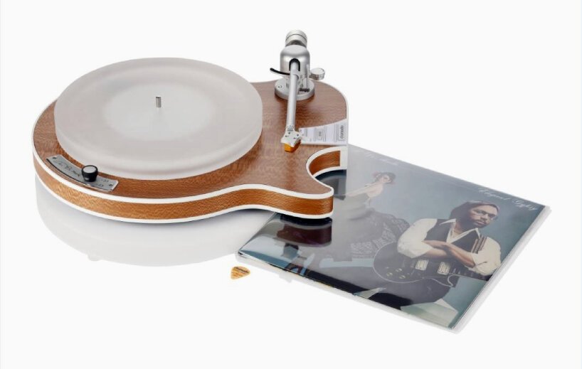 Gitar Şeklinde Pikap: Clearaudio'dan Al Di Meola'ya Saygı Duruşu