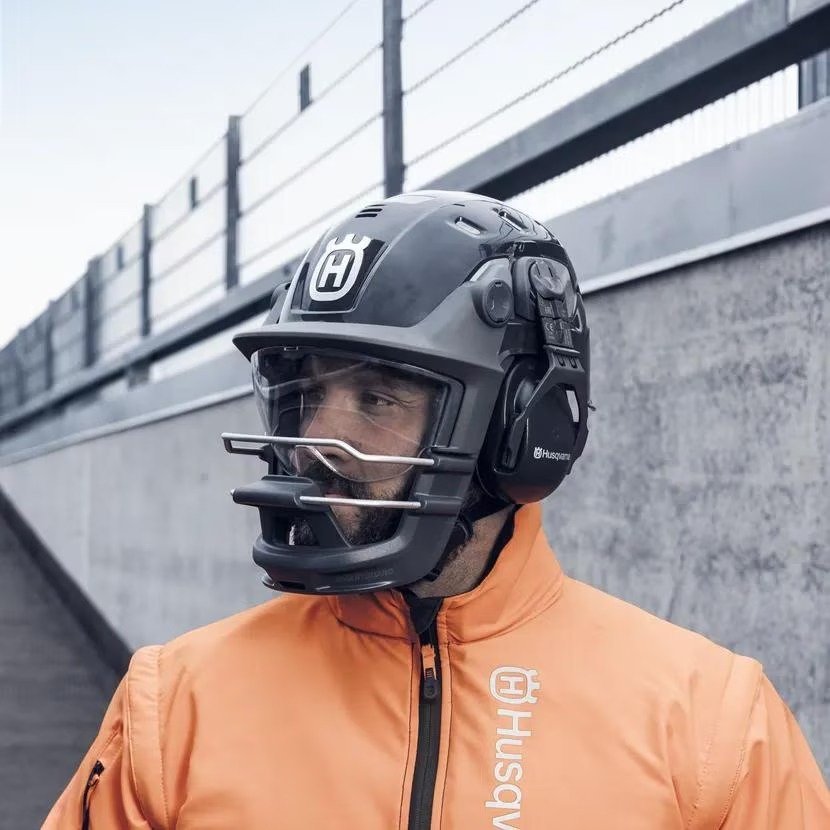 Husqvarna SmartGuard: İnşaat İşçileri İçin Akıllı Kask Devrimi