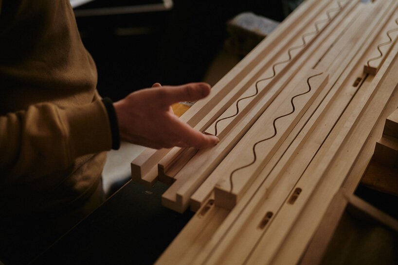 Königswinter Işık Heykeli: 50 Yıllık Fiberglasın Büyüleyici Dönüşümü