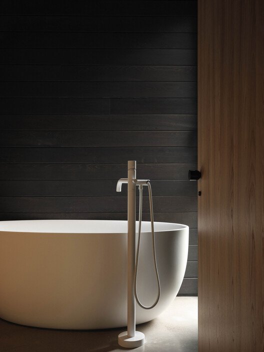 Maison Aubé: YH2 Mimarisiyle Tarihi Bir Evin Yeniden Doğuşu