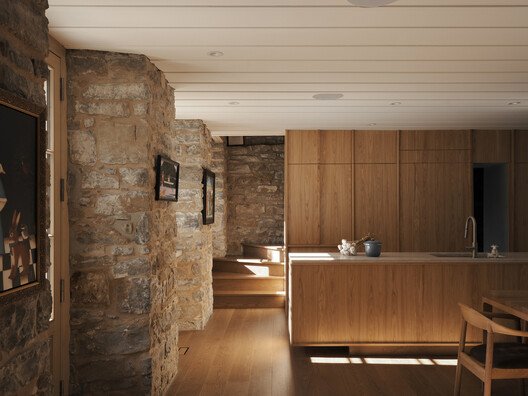 Maison Aubé: YH2 Mimarisiyle Tarihi Bir Evin Yeniden Doğuşu