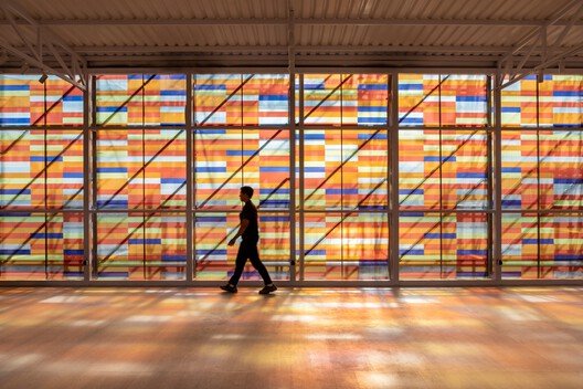 Mandalika'da Hız ve Modüler Mimari: Pertamina MotoGP Deneyim Galerisi