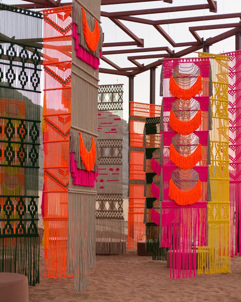 Milla Novo: Çöl Kumundan Alp Karlarına Dokuma Sanatının Yolculuğu