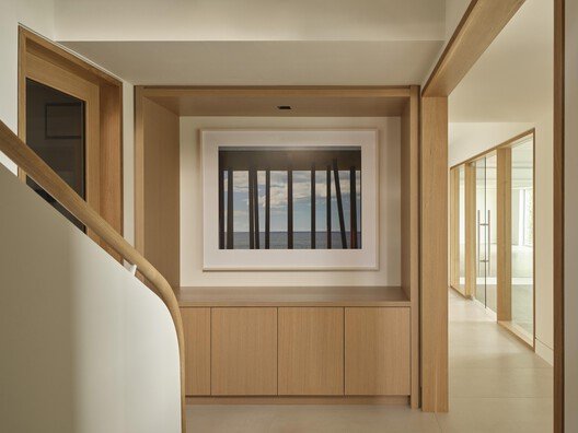 Nesiller Boyu Sürecek Bir Miras: Georgian Bay Sahil Evi &Pierre Tasarımı