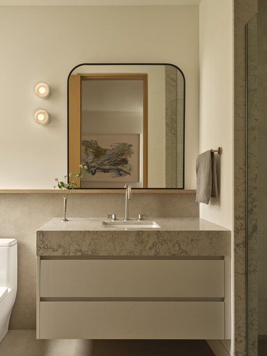 Nesiller Boyu Sürecek Bir Miras: Georgian Bay Sahil Evi &Pierre Tasarımı