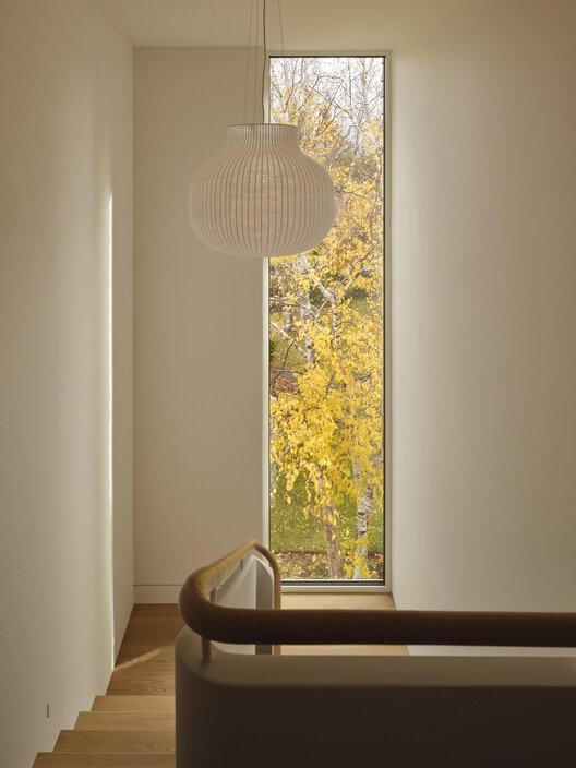 Nesiller Boyu Sürecek Bir Miras: Georgian Bay Sahil Evi &Pierre Tasarımı