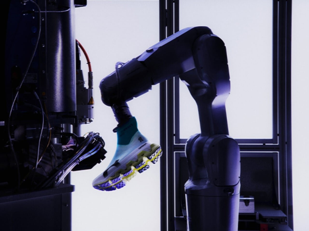 On'dan Devrim: Robotlarla 3 Dakikada Üretilen Geleceğin Koşu Ayakkabısı