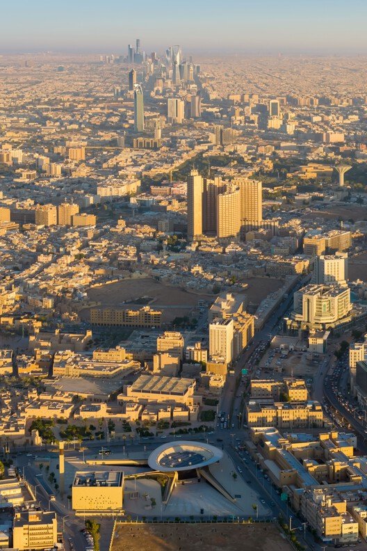 Snøhetta'dan Riyad'a Yansıyan Bir Mimari Harika: Qasr AlHokm Metro İstasyonu