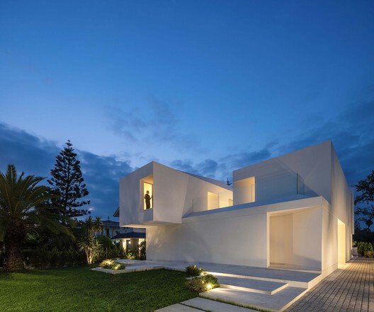 Villa 1028: Doğa, İnsan ve Yapının Sınır Tanımayan Buluşması