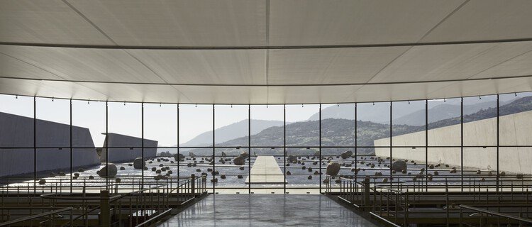 Pritzker 2026: Smiljan Radić Clarke'ın Şili'den Yükselen Kırılgan Mimarisi