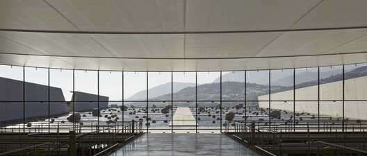 Pritzker 2026: Smiljan Radić Clarke'ın Şili'den Yükselen Kırılgan Mimarisi