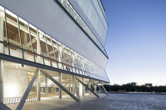 Pritzker 2026: Smiljan Radić Clarke'ın Şili'den Yükselen Kırılgan Mimarisi