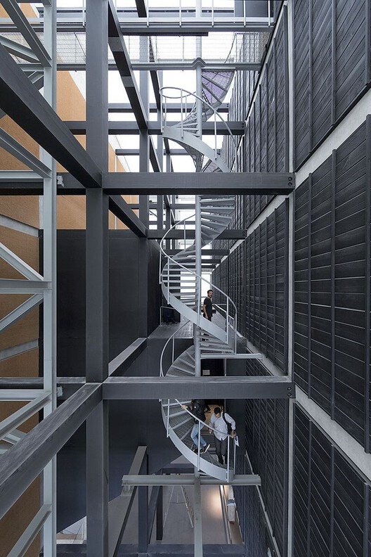 Pritzker 2026: Smiljan Radić Clarke'ın Şili'den Yükselen Kırılgan Mimarisi