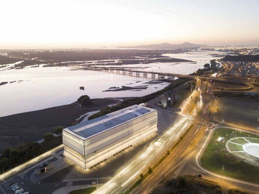 Pritzker 2026: Smiljan Radić Clarke'ın Şili'den Yükselen Kırılgan Mimarisi