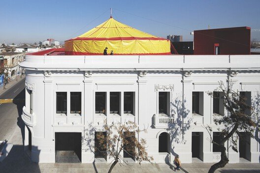 Pritzker 2026: Smiljan Radić Clarke'ın Şili'den Yükselen Kırılgan Mimarisi