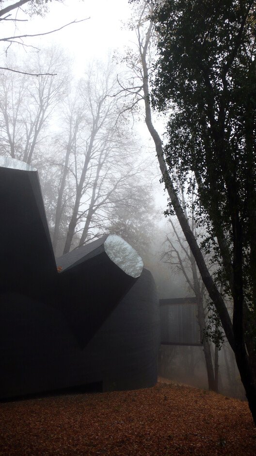 Pritzker 2026: Smiljan Radić Clarke'ın Şili'den Yükselen Kırılgan Mimarisi