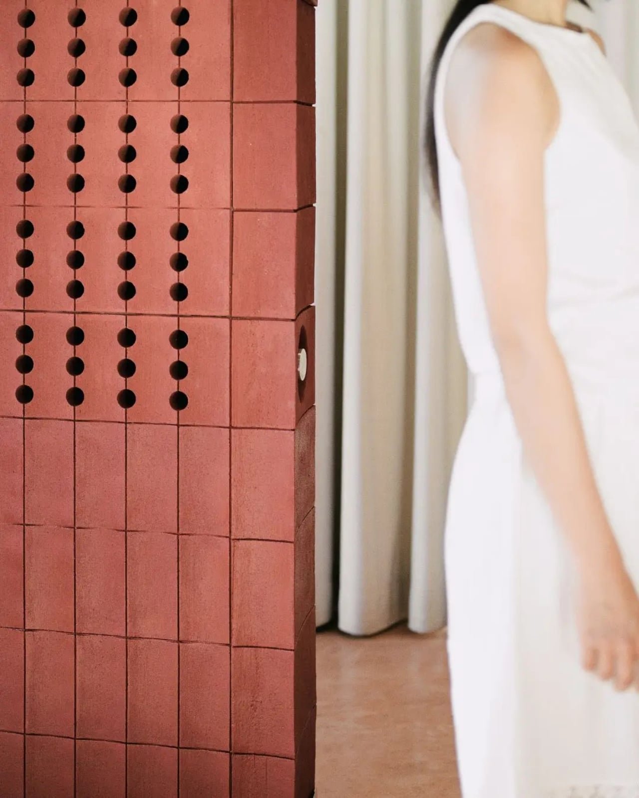 500 Yıllık Çözüm: İsviçreli Tasarımcı İklimlendirmeyi Yeniden Tanımlıyor