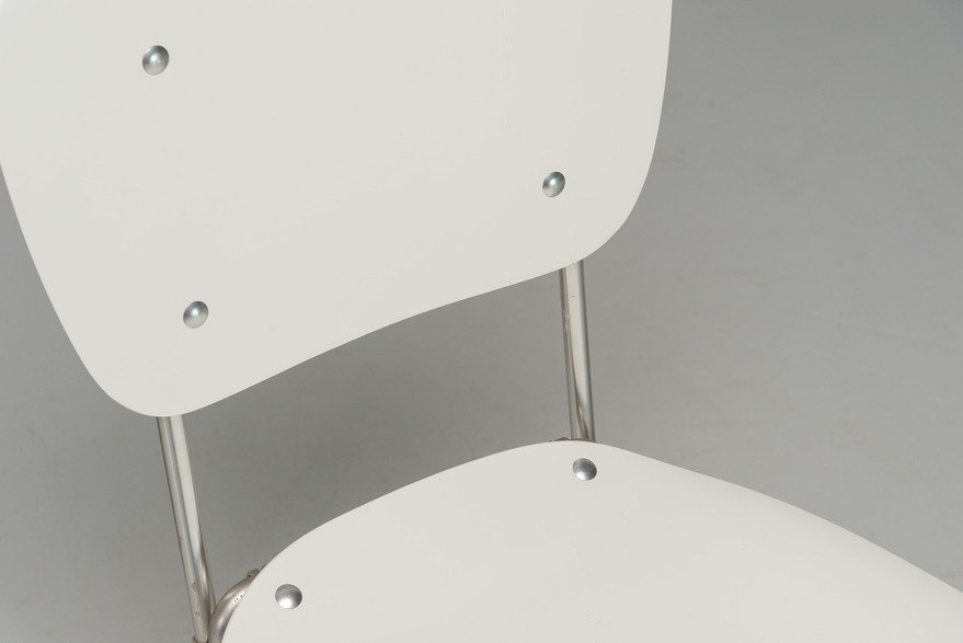 Aluflex Sandalyeler: Wirth'ün İsviçre Tasarım Mirasına Zamansız Dokunuş