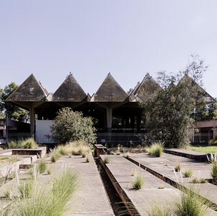 Aziza Chaouni: Mimarlığın Görünenin Ötesindeki Sistemleri