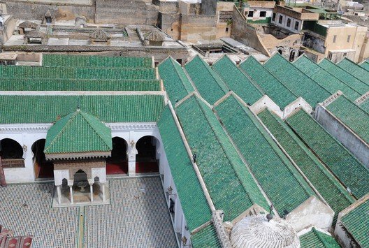 Aziza Chaouni: Mimarlığın Görünenin Ötesindeki Sistemleri