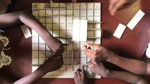 Aziza Chaouni: Mimarlığın Görünenin Ötesindeki Sistemleri