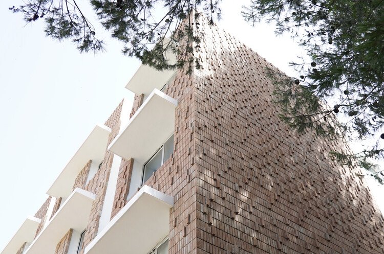 Aziza Chaouni: Mimarlığın Görünenin Ötesindeki Sistemleri