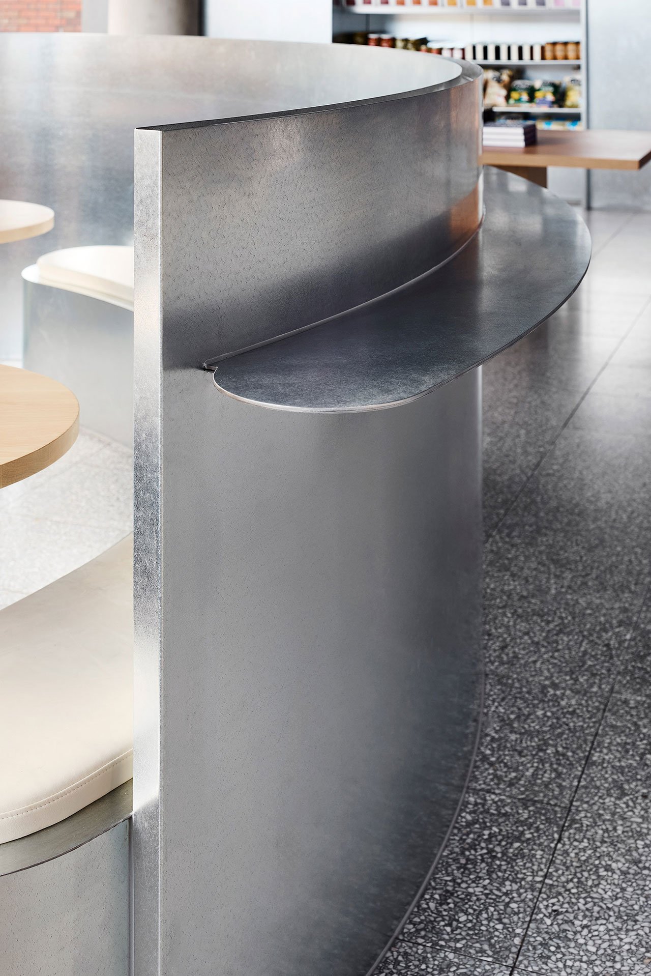 Baker Bleu: Ekmek Kokusuyla Şekillenen Mimari Bir Ritüel