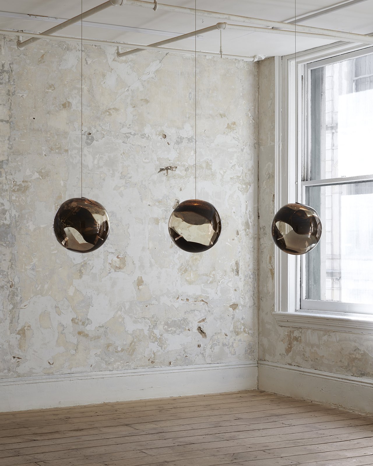 Bocci 93: Cam ve Eriyen Alüminyumun On Yıllık Tasarım Dansı