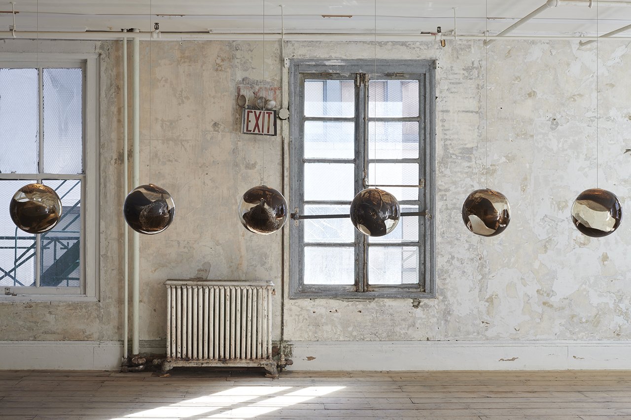 Bocci 93: Cam ve Eriyen Alüminyumun On Yıllık Tasarım Dansı