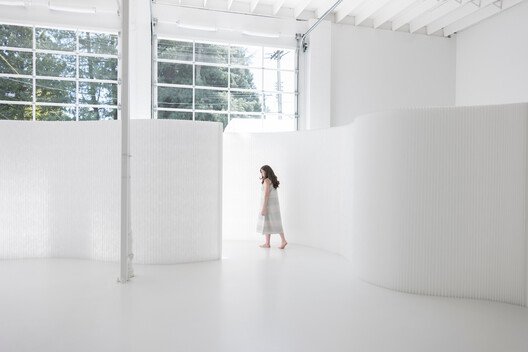 Tasarım Fuarları: Dijitalde Kaybolan Zanaatın Duyusal Dönüşümü