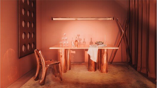 Tasarım Fuarları: Dijitalde Kaybolan Zanaatın Duyusal Dönüşümü