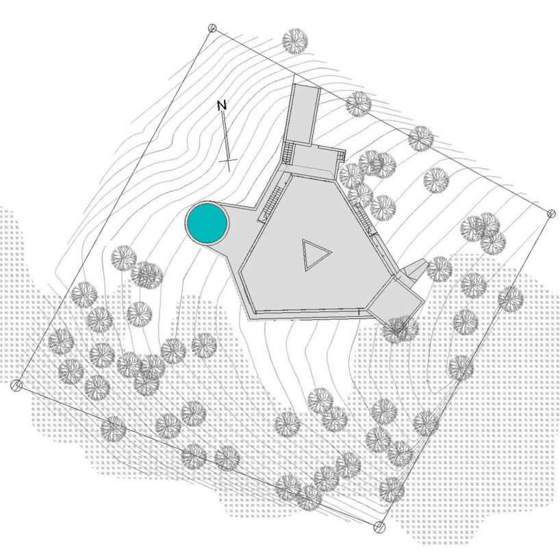 Casa Cosmos: Cristián Nanzer’den Üçgen Formla Yıldızlara Bakış