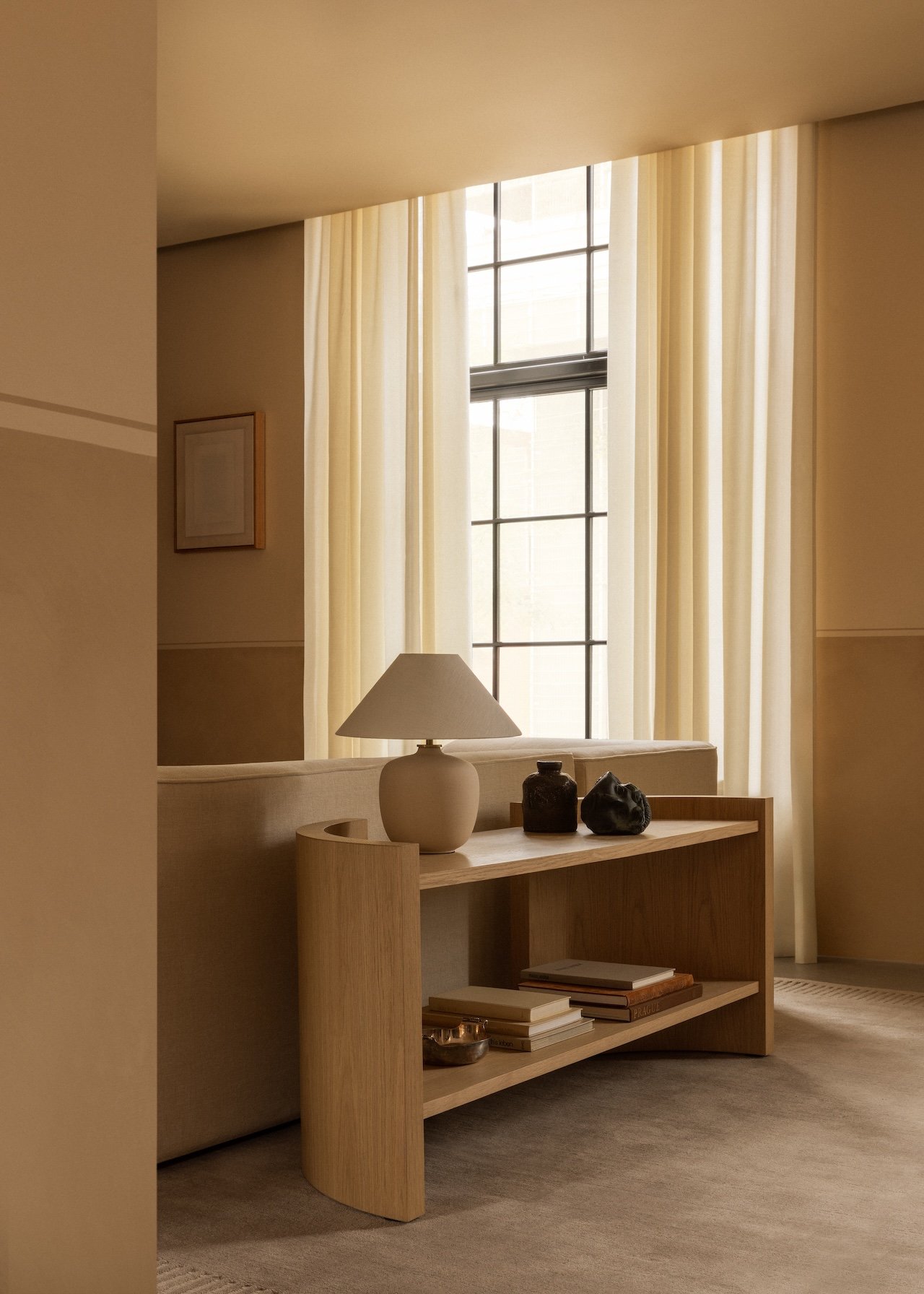 Crescent Raf: Colin King'in Audo İçin Mekanı Yeniden Tanımlayan İlk Mobilyası