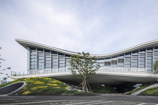 Dalgaların Dansı Mimaride: Scenic Architecture’dan Wave Cube Projesi